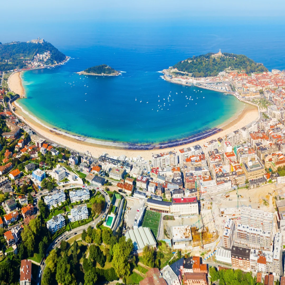 SEO para Hoteles cerca de la Playa de La Concha: Posicionamiento Premium en San Sebastián