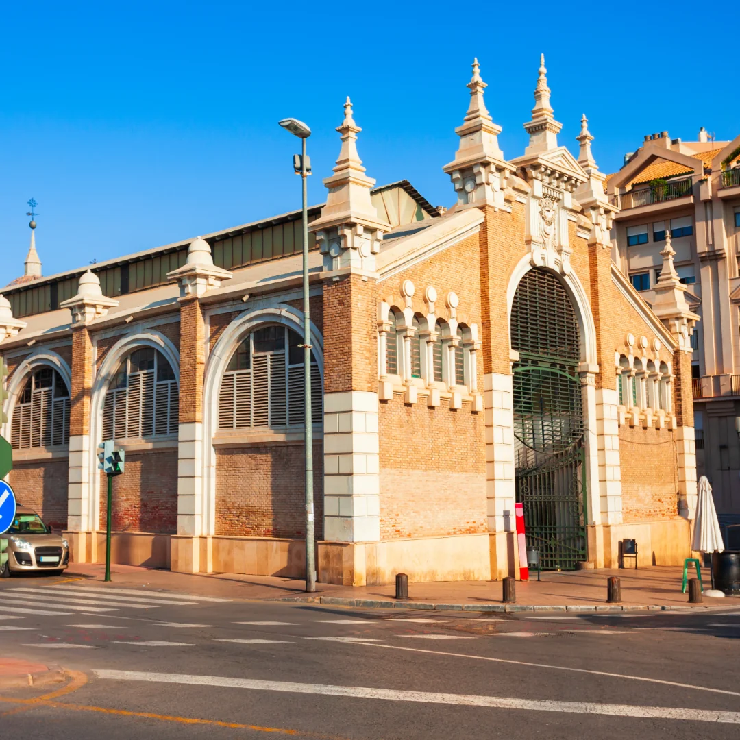 Cómo Posicionar Tu Tienda en el Mercado de Verónicas Murcia 2025
