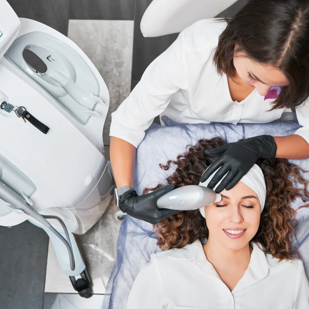 SEO Médico: Cómo Atraer Pacientes a tu Clínica Estética en 2025