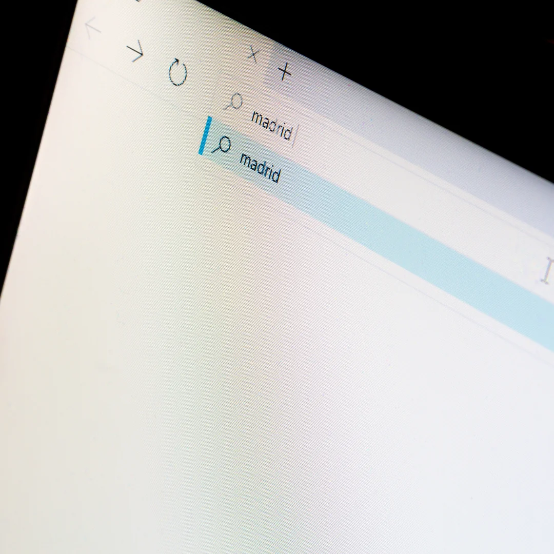 ¿Por qué no aparezco en Google en Madrid? [Soluciones 2025]