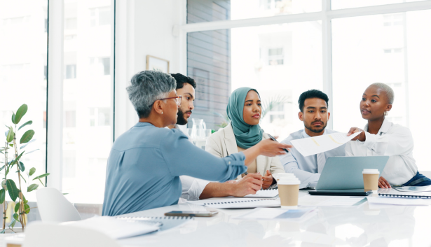 Reunión de trabajo en Agencia de SEO en Almería